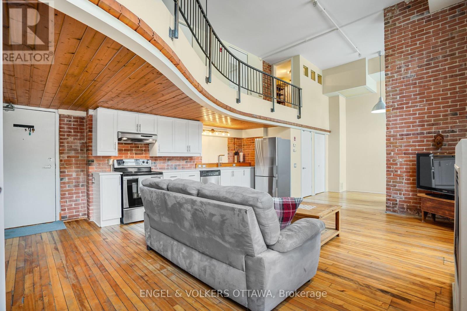 206 - 589 Rideau Street, Ottawa, Ontario  K1N 6A1 - Photo 10 - X12327429
