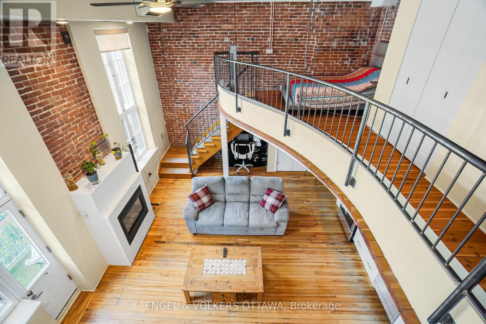 206 - 589 Rideau Street, Ottawa, Ontario  K1N 6A1 - Photo 12 - X12327429