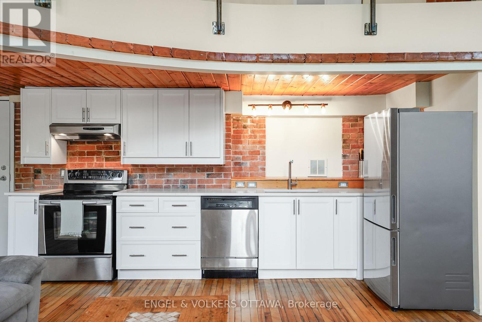 206 - 589 Rideau Street, Ottawa, Ontario  K1N 6A1 - Photo 13 - X12327429