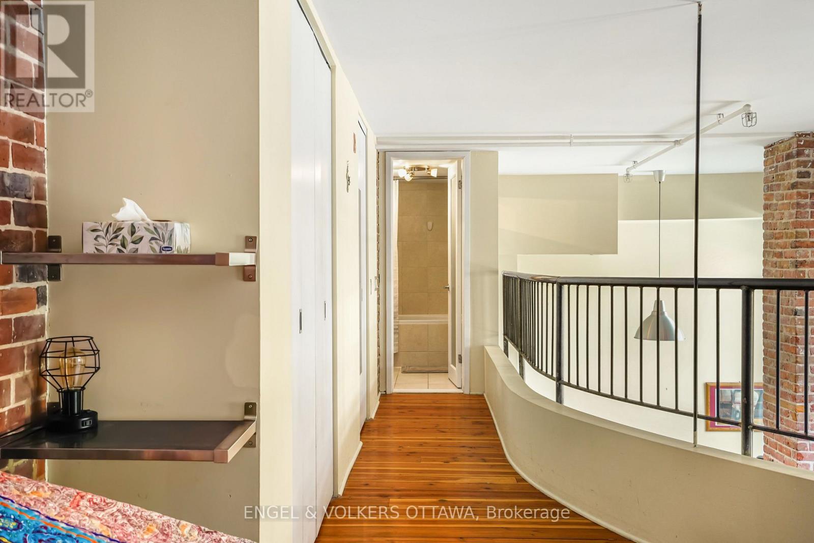206 - 589 Rideau Street, Ottawa, Ontario  K1N 6A1 - Photo 32 - X12327429
