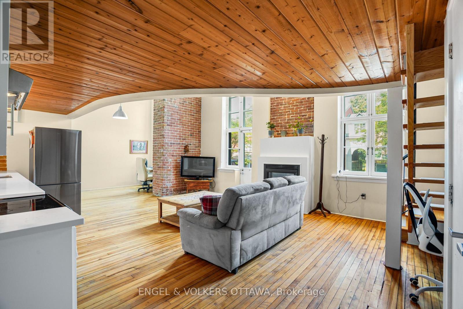 206 - 589 Rideau Street, Ottawa, Ontario  K1N 6A1 - Photo 8 - X12327429
