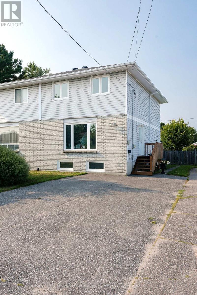 Property at 252 GOULD AVENUE image 2