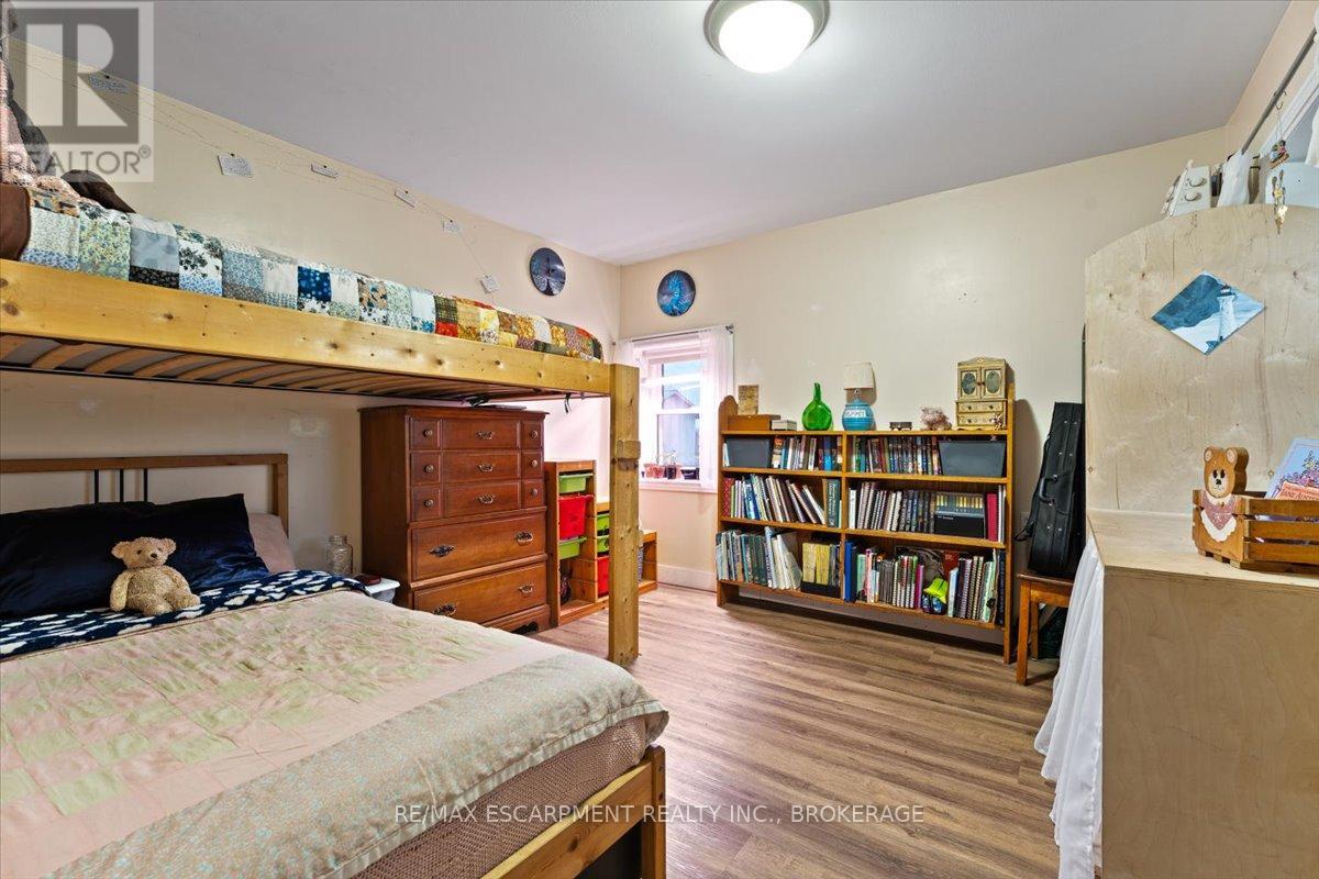 4872 Regional Road 20, West Lincoln, Ontario  L0R 1Y0 - Photo 21 - X12327405