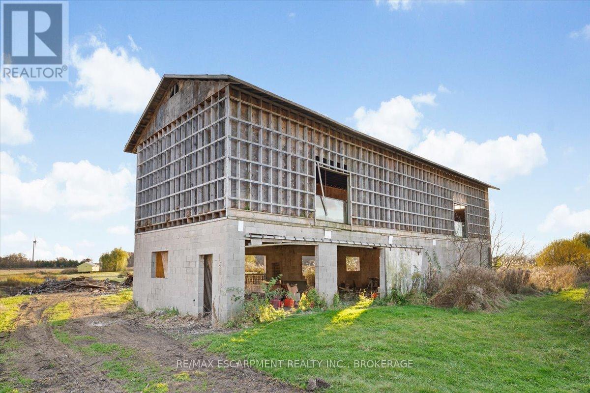 4872 Regional Road 20, West Lincoln, Ontario  L0R 1Y0 - Photo 7 - X12327405