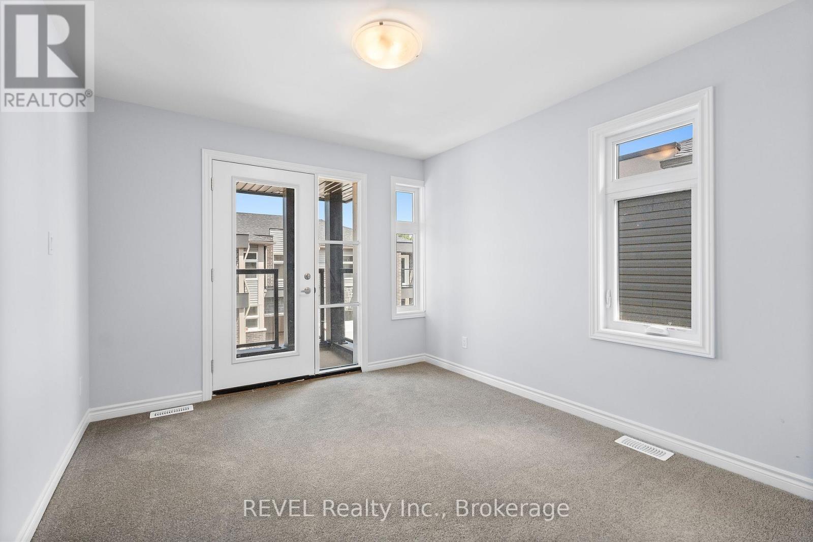 49 - 5672 Dorchester Road, Niagara Falls, Ontario  L2G 5S3 - Photo 23 - X12327514