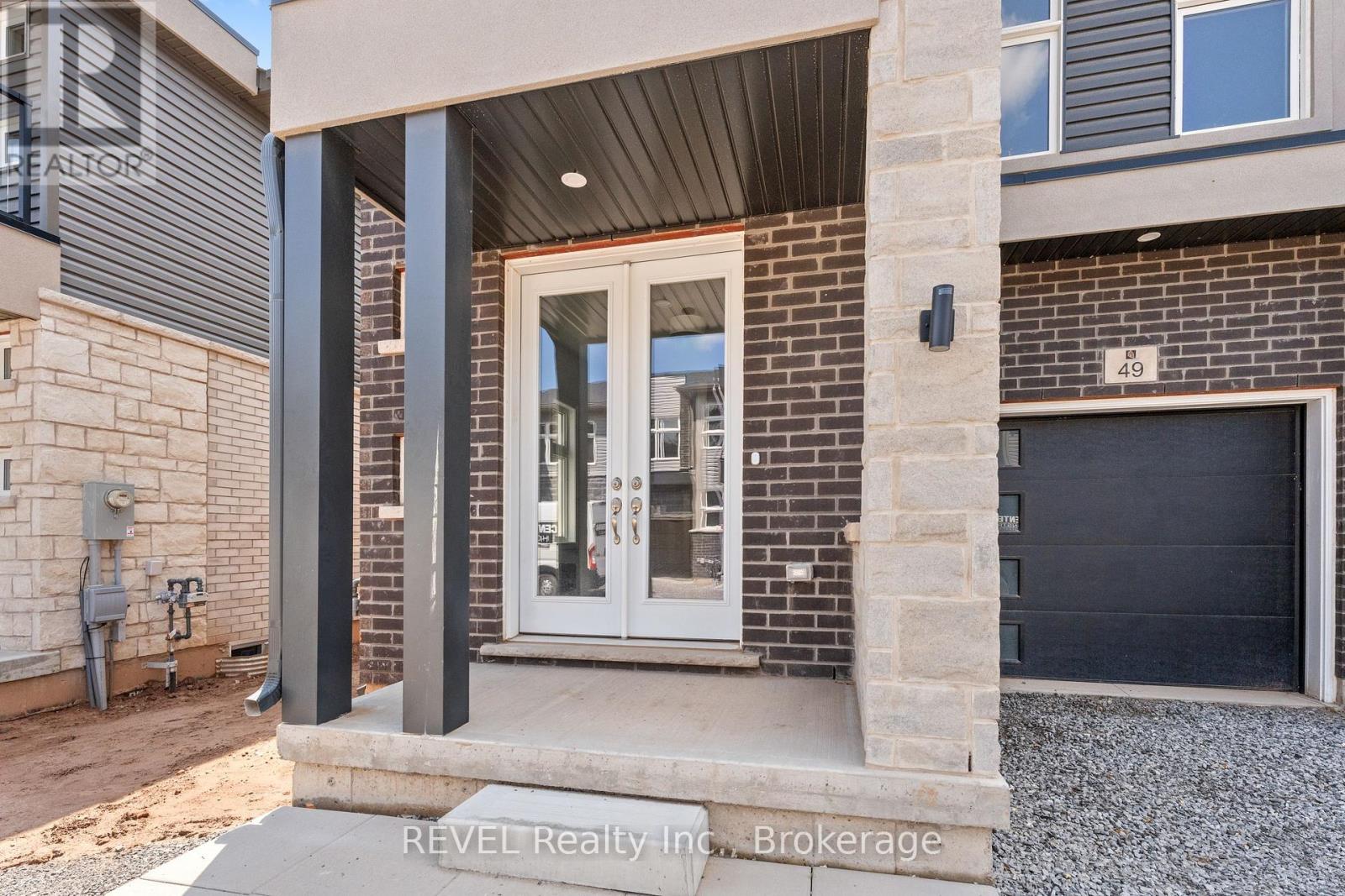 49 - 5672 Dorchester Road, Niagara Falls, Ontario  L2G 5S3 - Photo 3 - X12327514