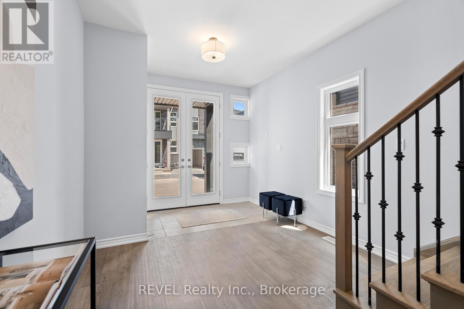 49 - 5672 Dorchester Road, Niagara Falls, Ontario  L2G 5S3 - Photo 4 - X12327514