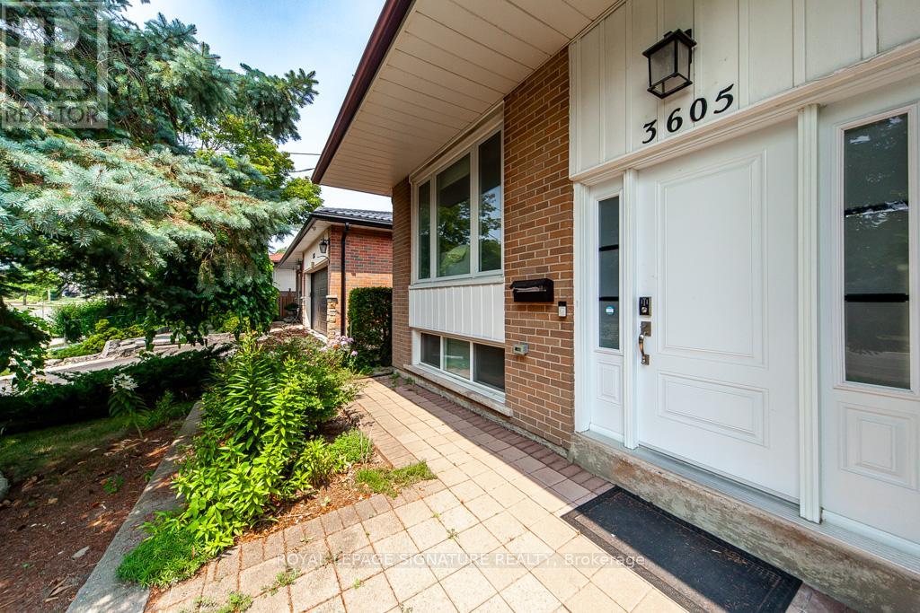 Property at 3605 THE CREDIT WOODLANDS image 3