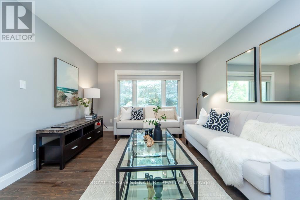 Property at 3605 THE CREDIT WOODLANDS image 5