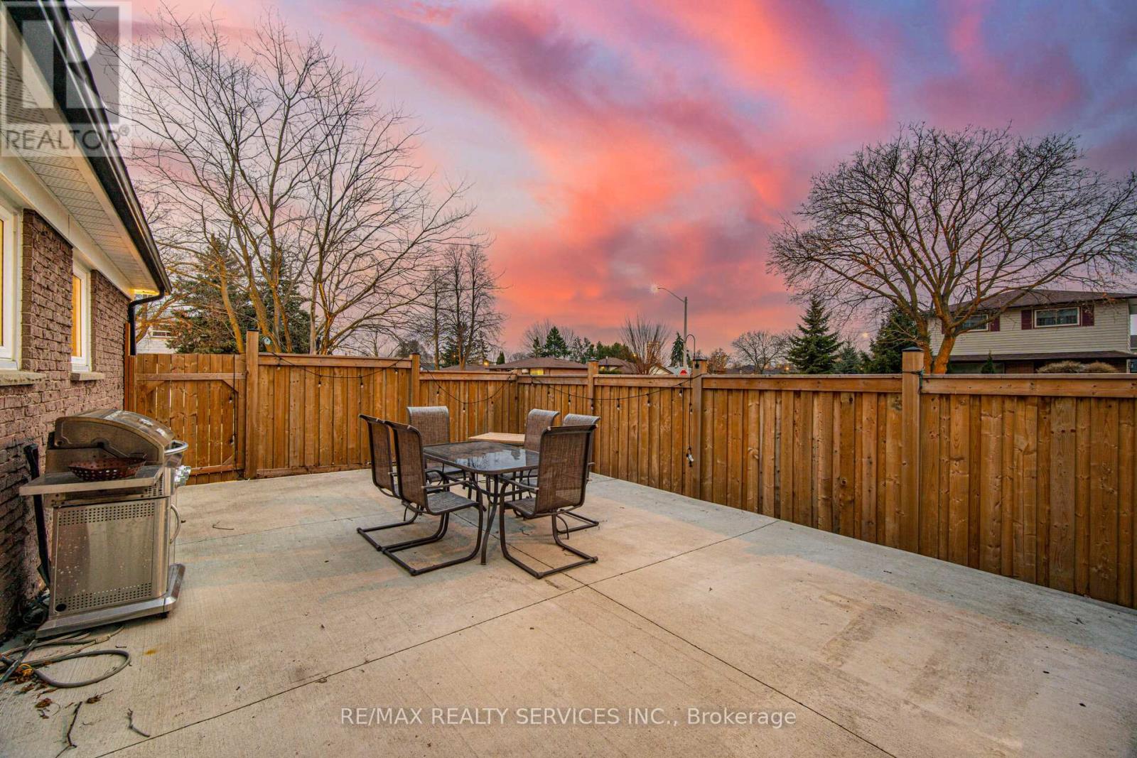 8 Reigate Avenue, Brampton (Madoc), Ontario  L6V 2C9 - Photo 29 - W12327237