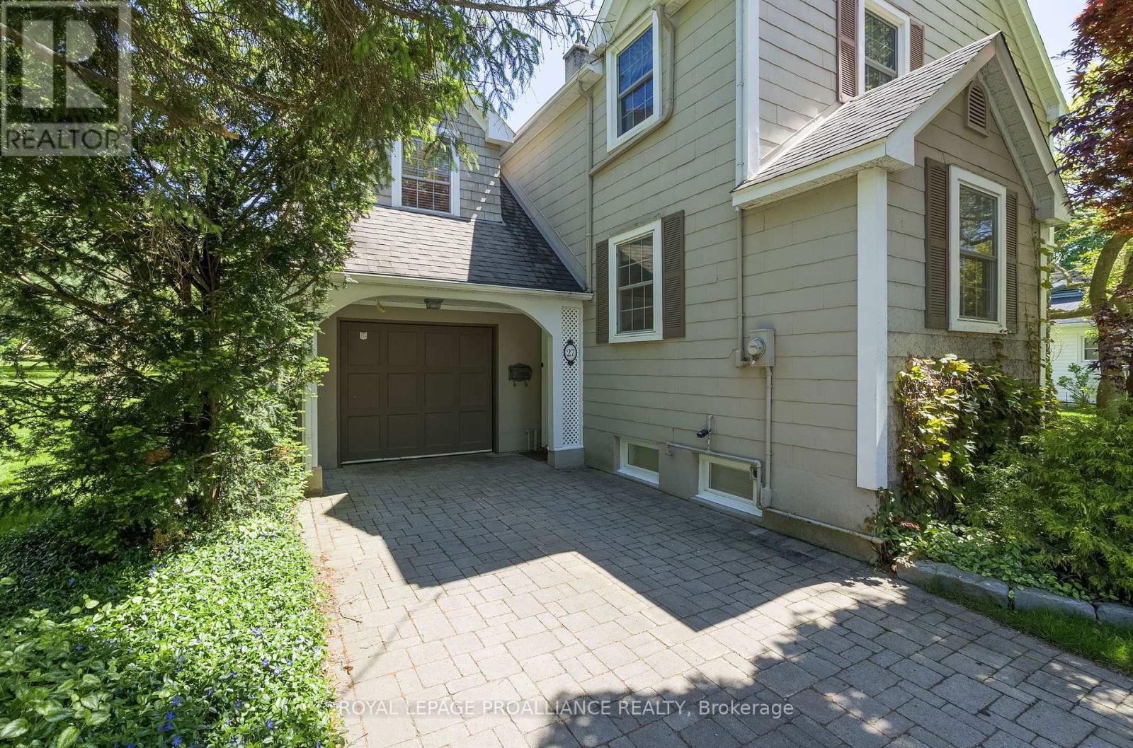 Property at 27 COCHRANE DRIVE image 3