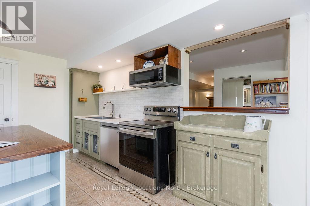 236254 Grey 13 Road, Grey Highlands, Ontario  N0C 1G0 - Photo 41 - X12327467
