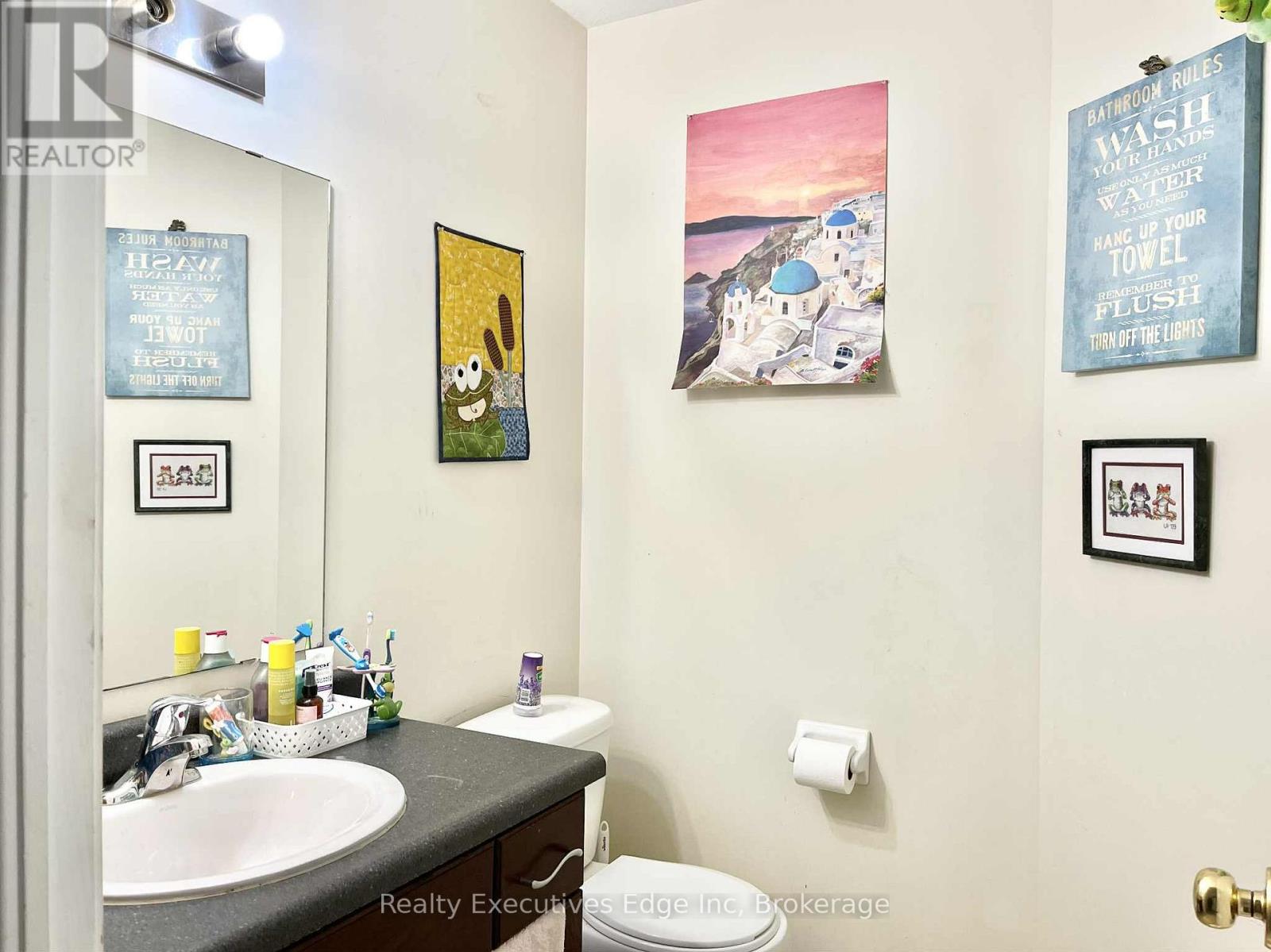 Property at 4 DAVIS STREET image 5