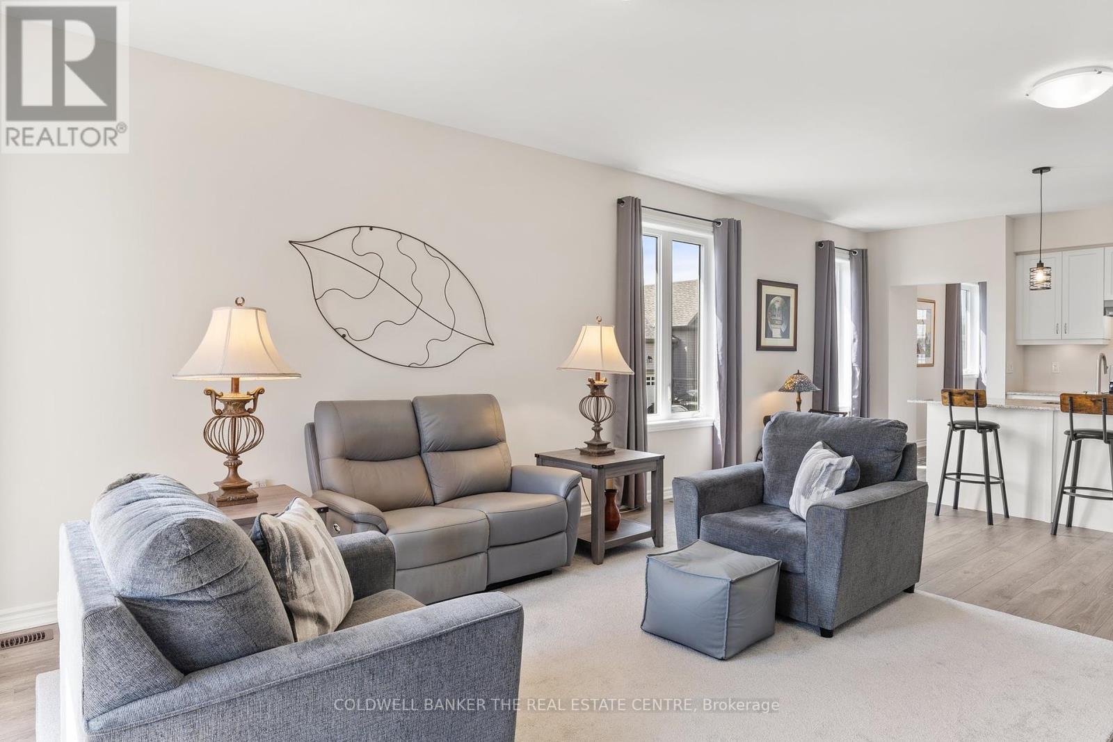 38 - 17 Lakewood Crescent S, Kawartha Lakes (Bobcaygeon), Ontario  K0M 1A0 - Photo 16 - X12327248