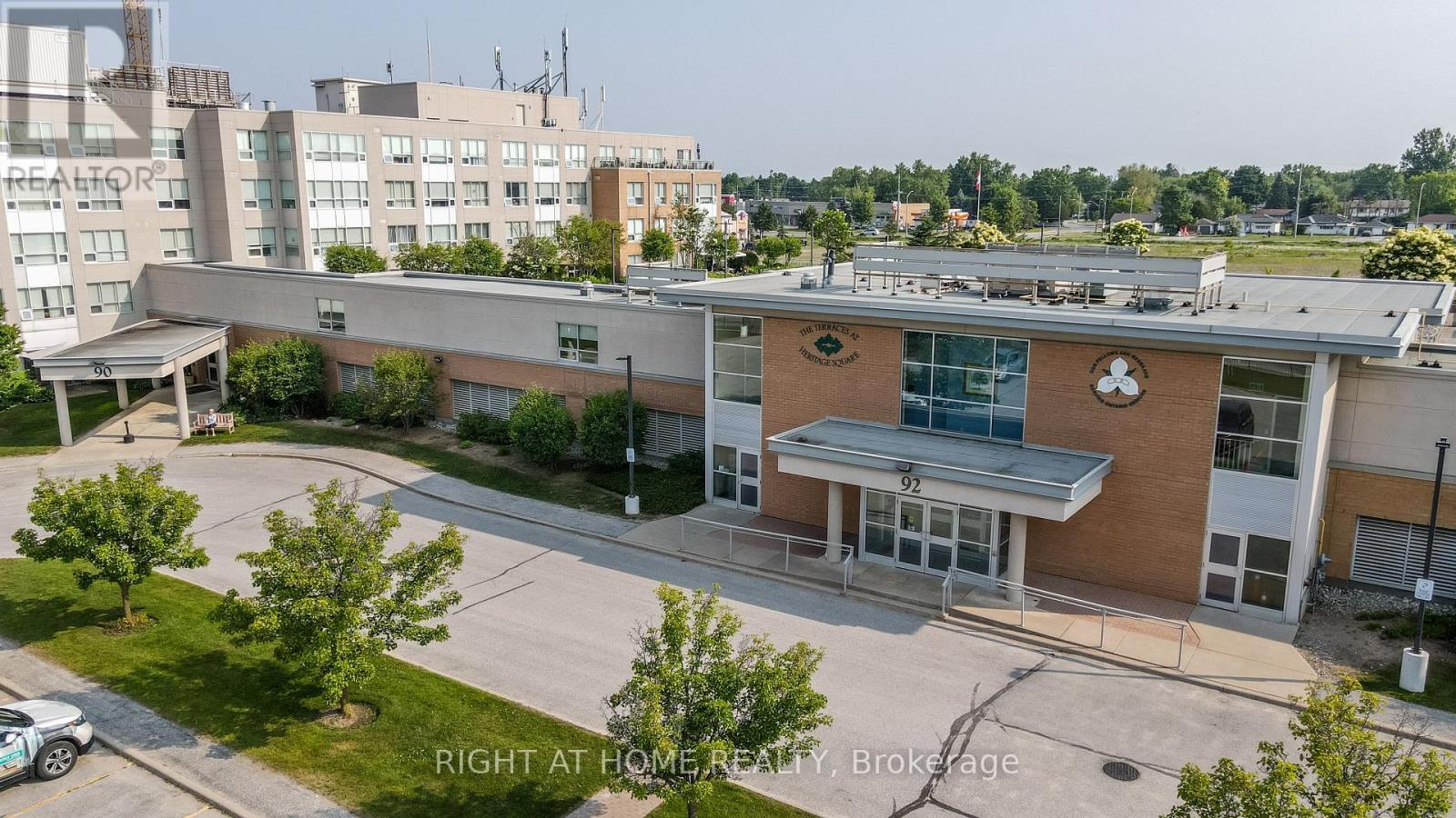 507 - 90 Dean Avenue, Barrie (Painswick South), Ontario  L4N 0M3 - Photo 13 - S9231440