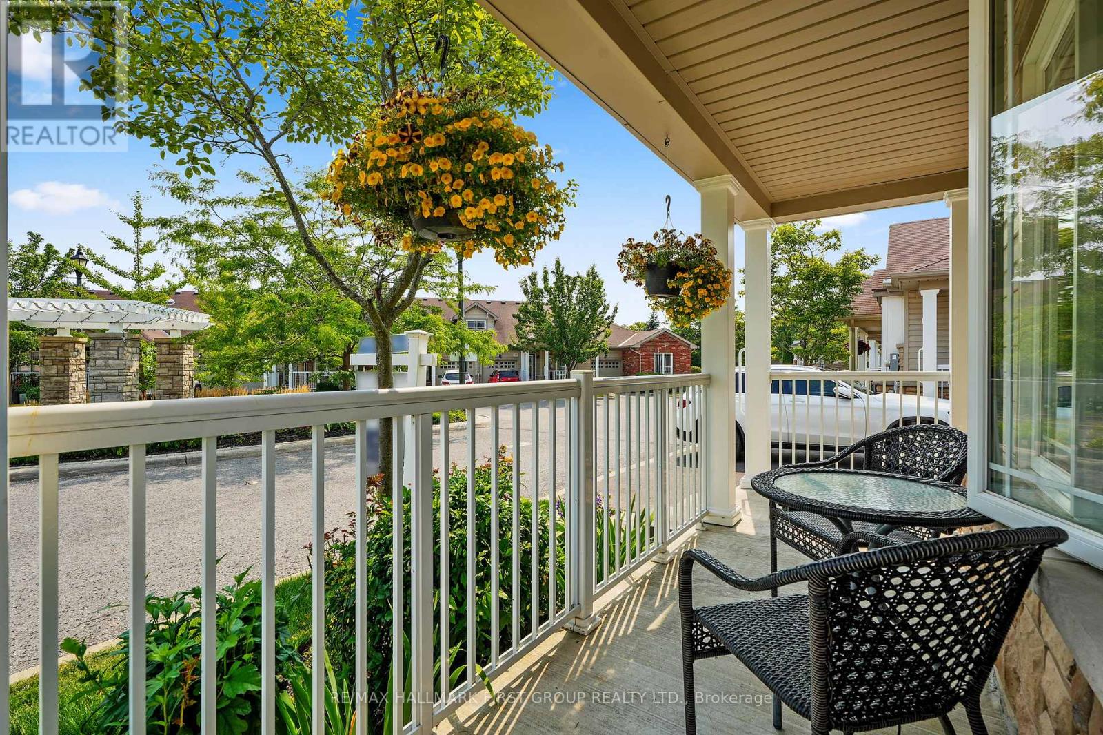 Property at UNIT 6 - 740 CARLISLE STREET image 4