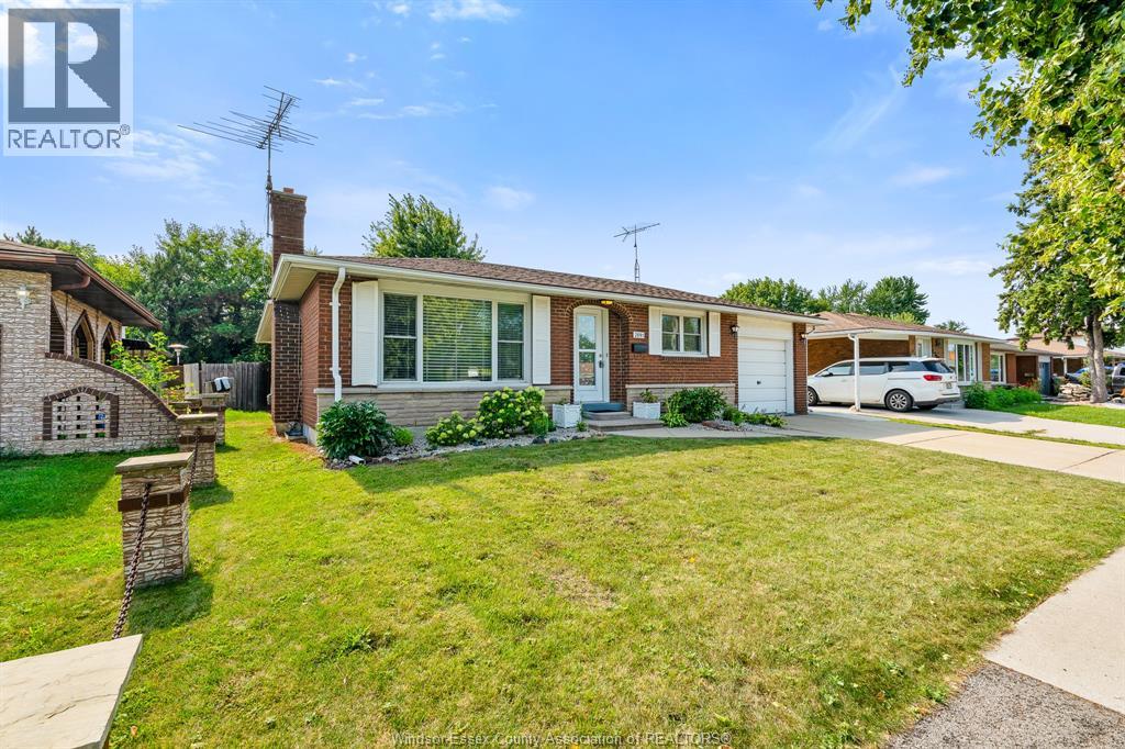 Property at 2891 FOREST GLADE DRIVE image 4
