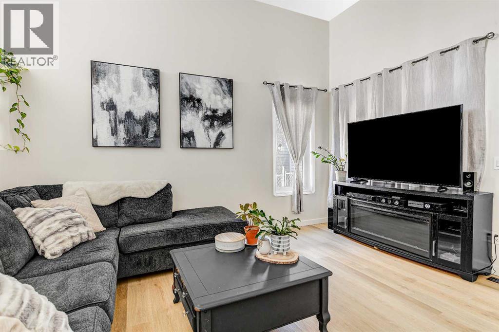 Property at 9205 115 Avenue image 4