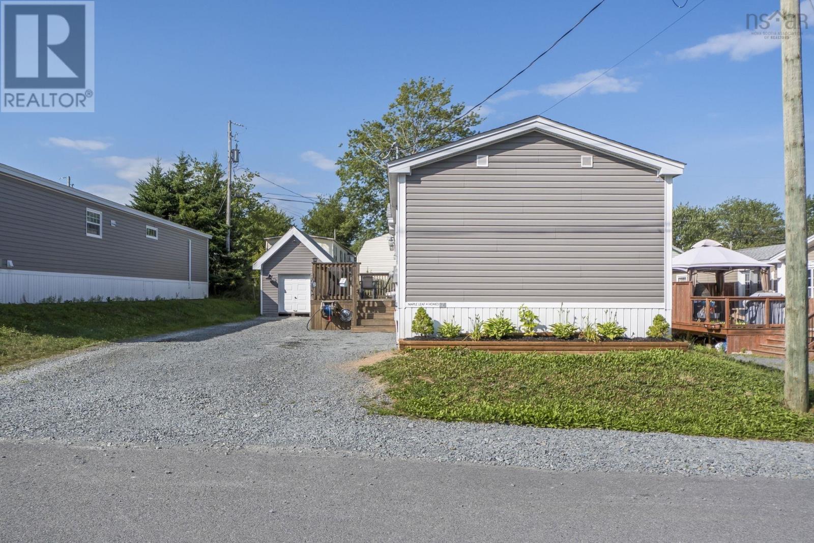 24 Ninth Street, Lucasville, Nova Scotia  B4B 1R5 - Photo 2 - 202518813