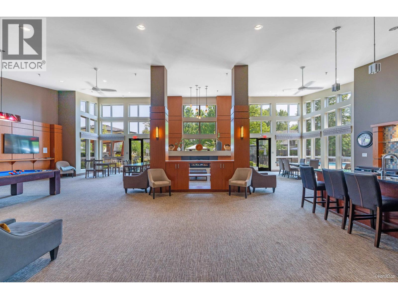 304 3100 Windsor Gate, Coquitlam, British Columbia  V3B 0P3 - Photo 9 - R3022979