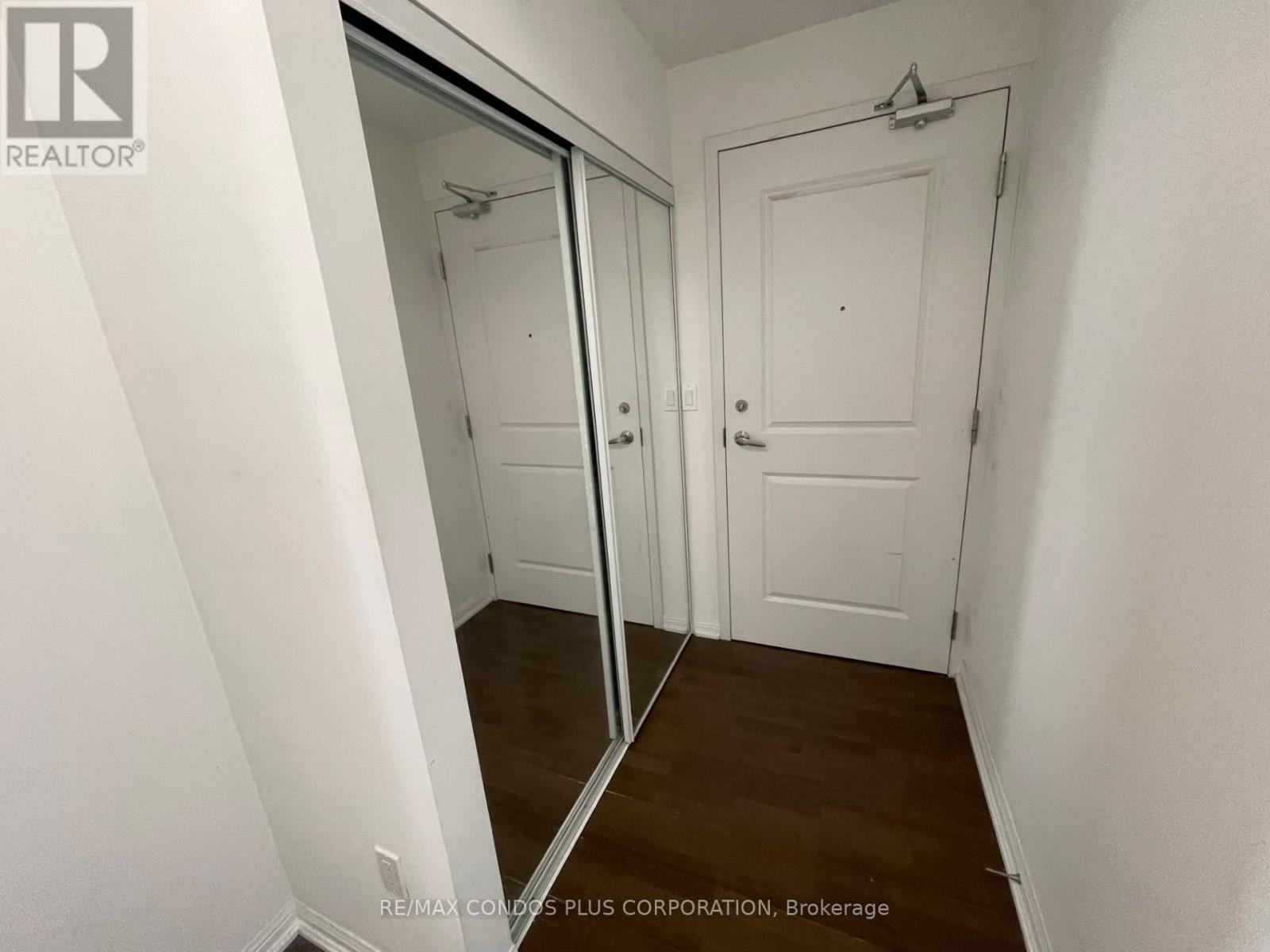 1714 - 628 Fleet Street, Toronto, Ontario  M5V 1A9 - Photo 4 - C12327347