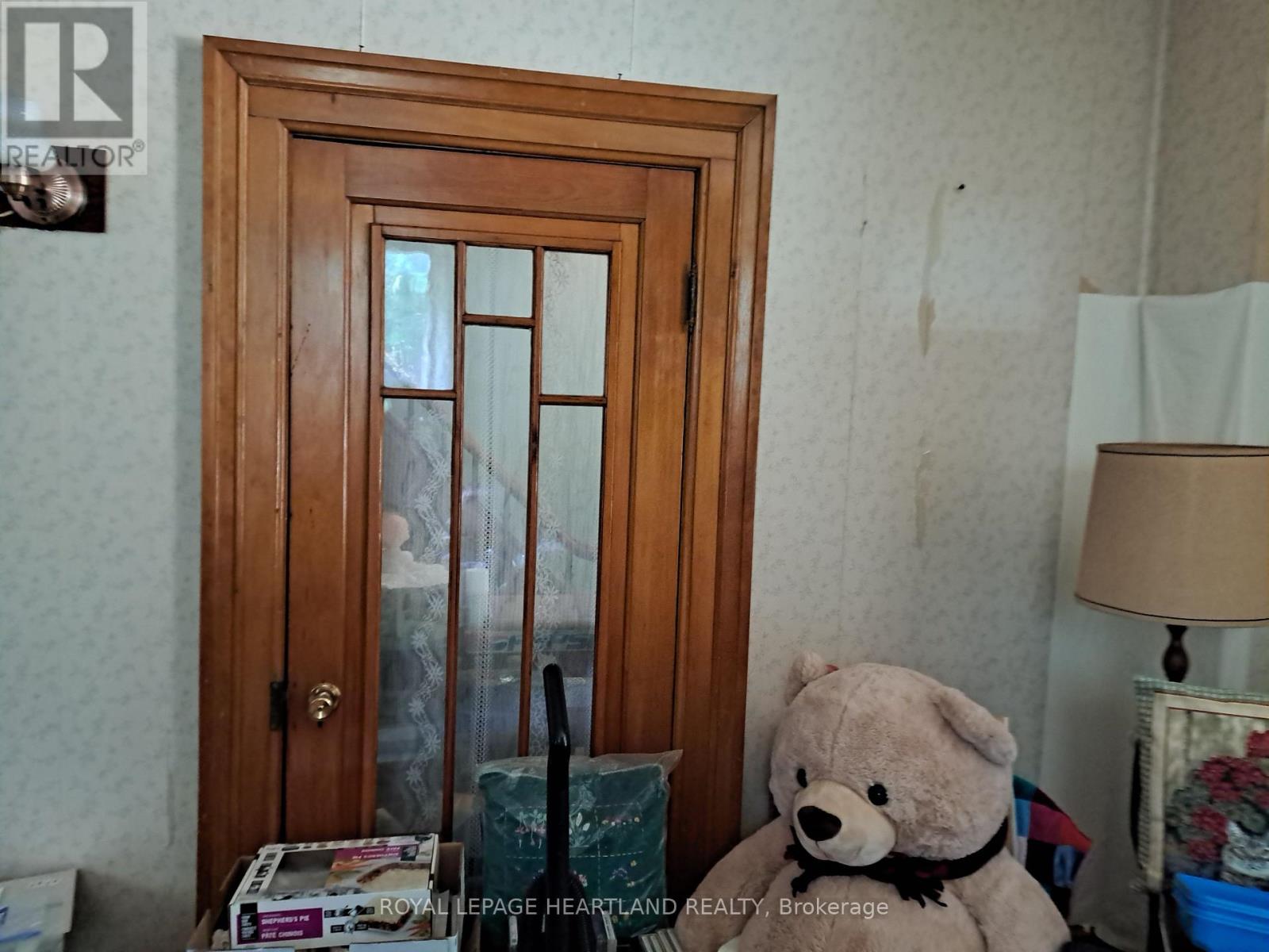 22 Whitehead Street, Central Huron, Ontario  N0M 1L0 - Photo 12 - X12327523