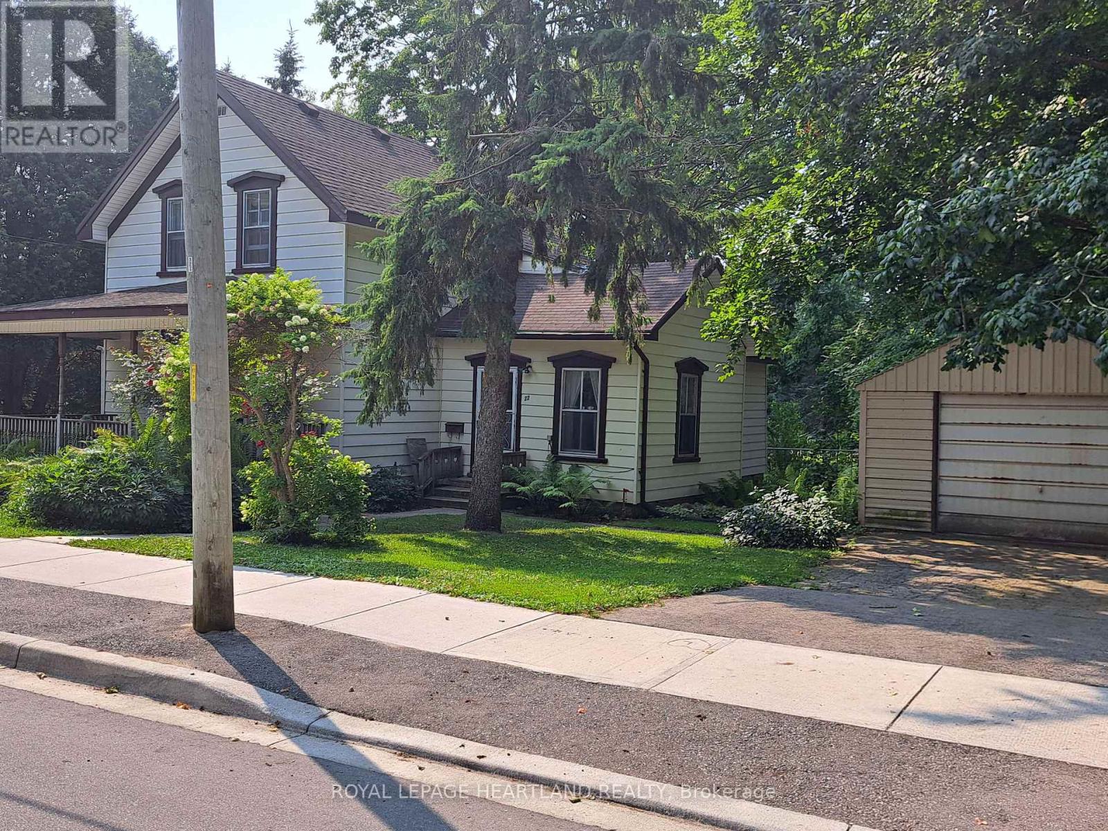 22 Whitehead Street, Central Huron, Ontario  N0M 1L0 - Photo 2 - X12327523
