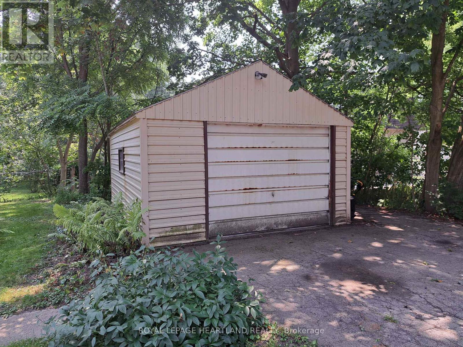 22 Whitehead Street, Central Huron, Ontario  N0M 1L0 - Photo 3 - X12327523