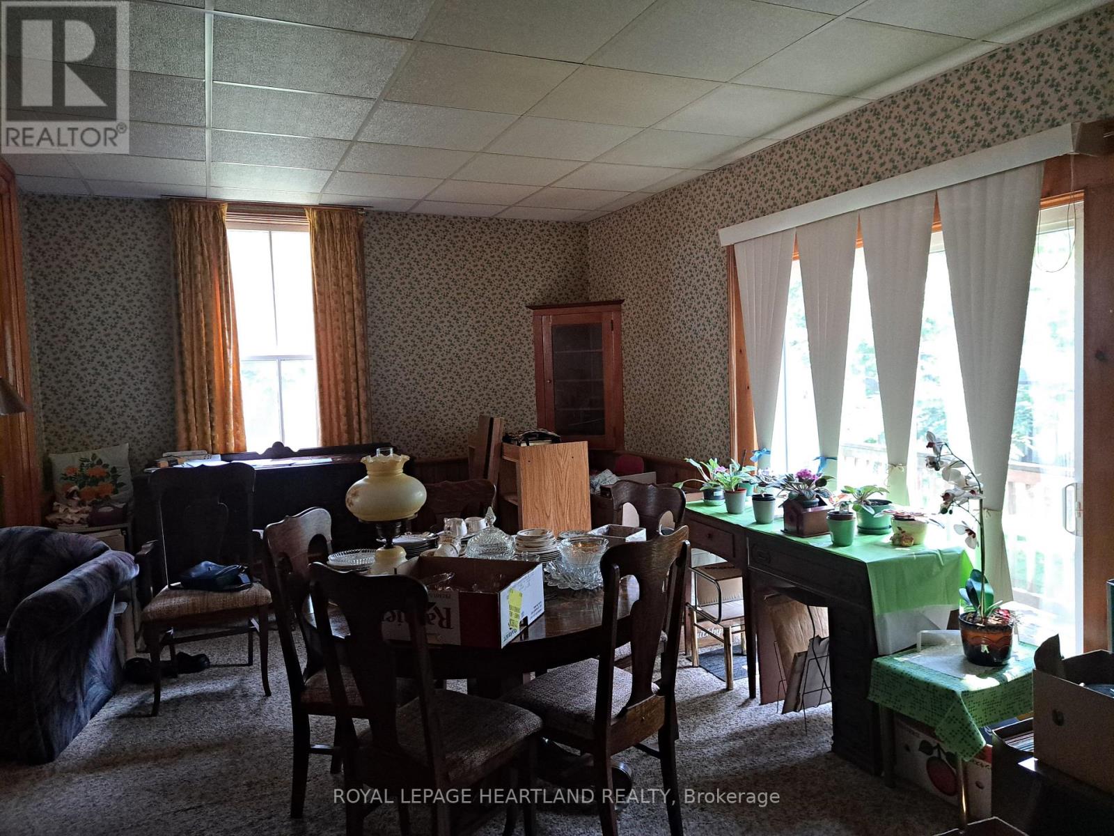 22 Whitehead Street, Central Huron, Ontario  N0M 1L0 - Photo 6 - X12327523