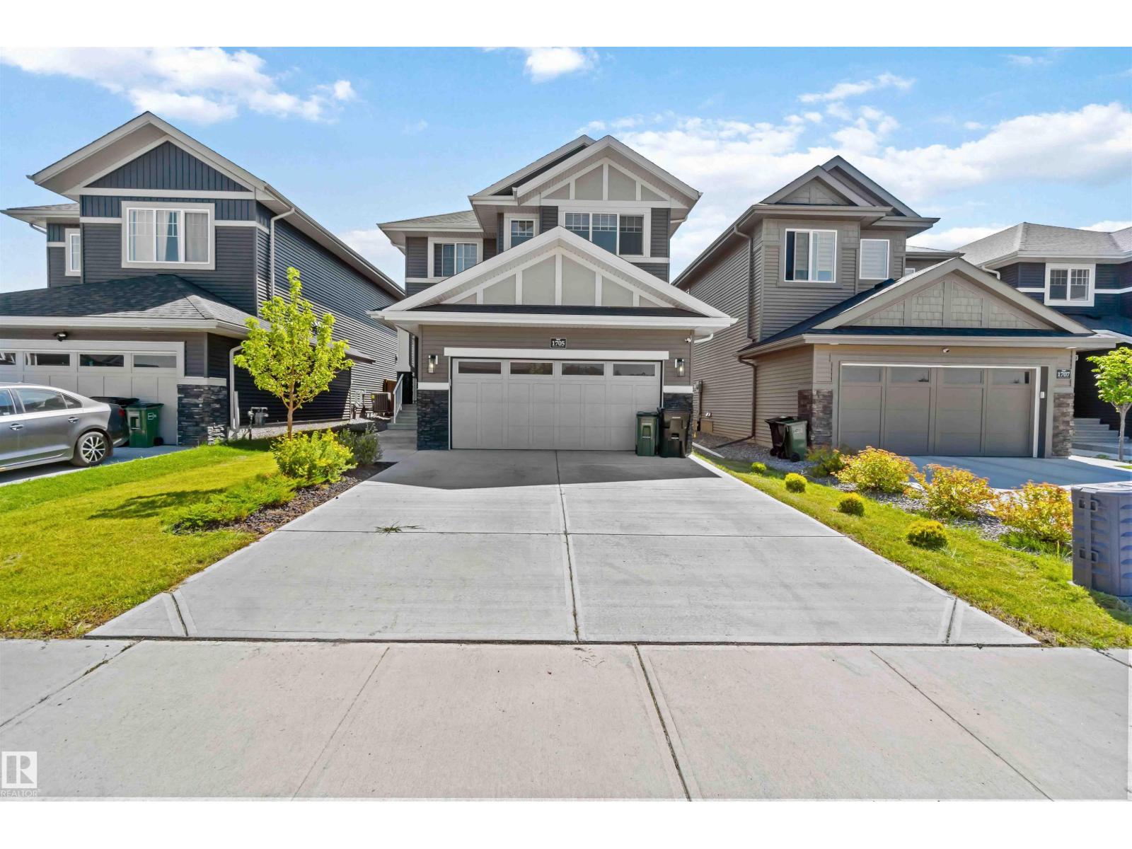 1705 ENRIGHT LI NW, Edmonton, Alberta