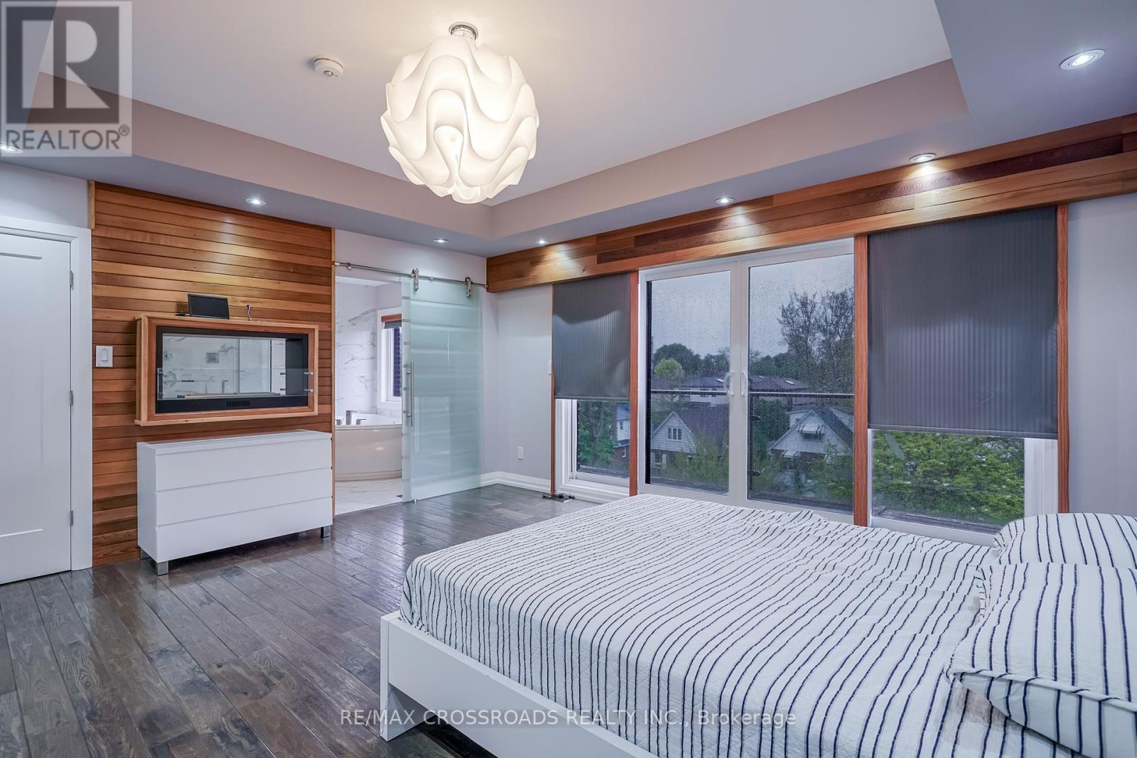 1a Roblin Avenue, Toronto, Ontario  M4C 3P7 - Photo 23 - E12327350