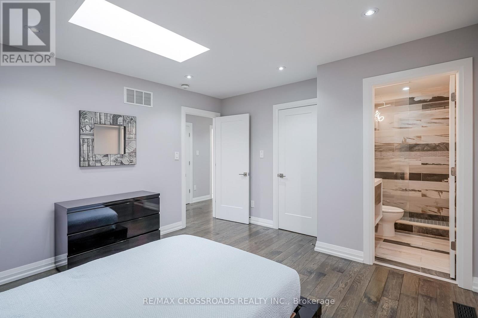 1a Roblin Avenue, Toronto, Ontario  M4C 3P7 - Photo 30 - E12327350