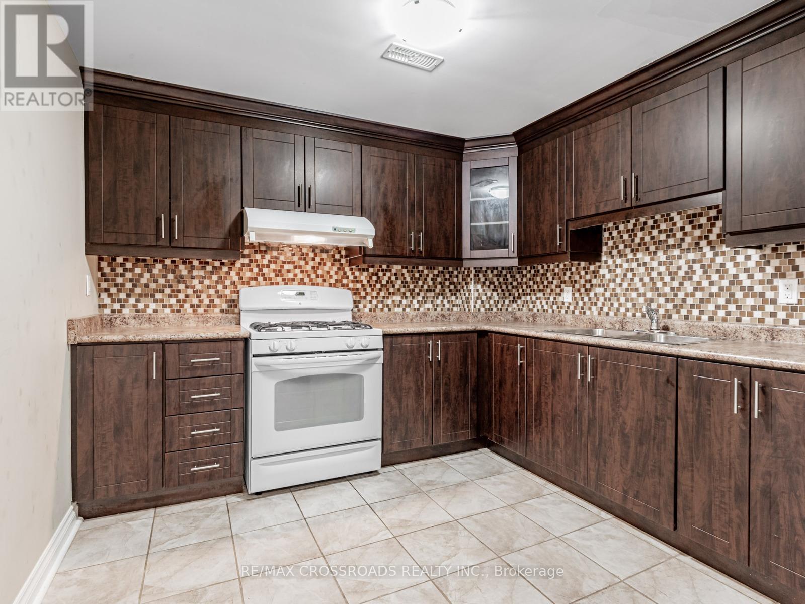 1373 Wallig Avenue, Oshawa, Ontario  L1K 0J5 - Photo 15 - E12327373
