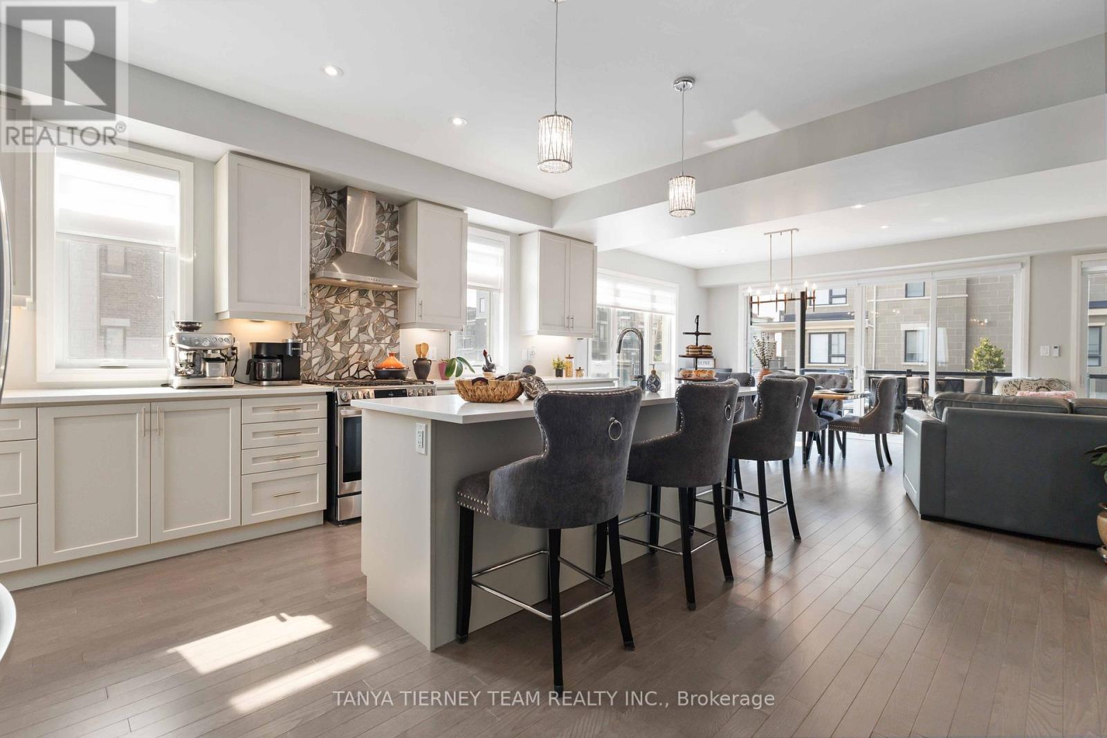 605 Port Darlington Road, Clarington, Ontario  L1C 7G1 - Photo 21 - E12327397