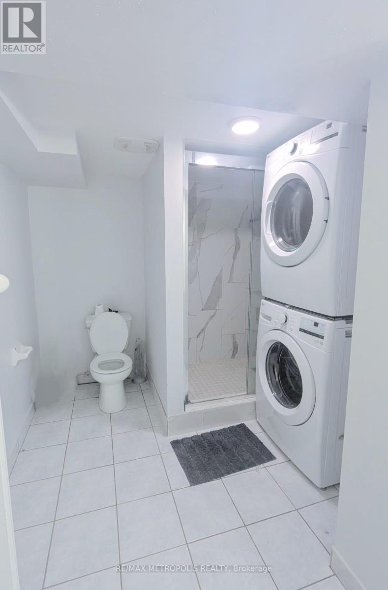 Bsmt - 20 Blackbird Gate, Toronto, Ontario  M1B 6B1 - Photo 12 - E12327412