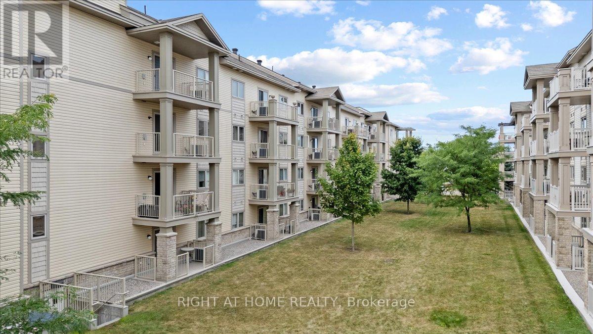 202 - 141 Potts Private, Ottawa, Ontario  K4A 0X9 - Photo 3 - X12327535