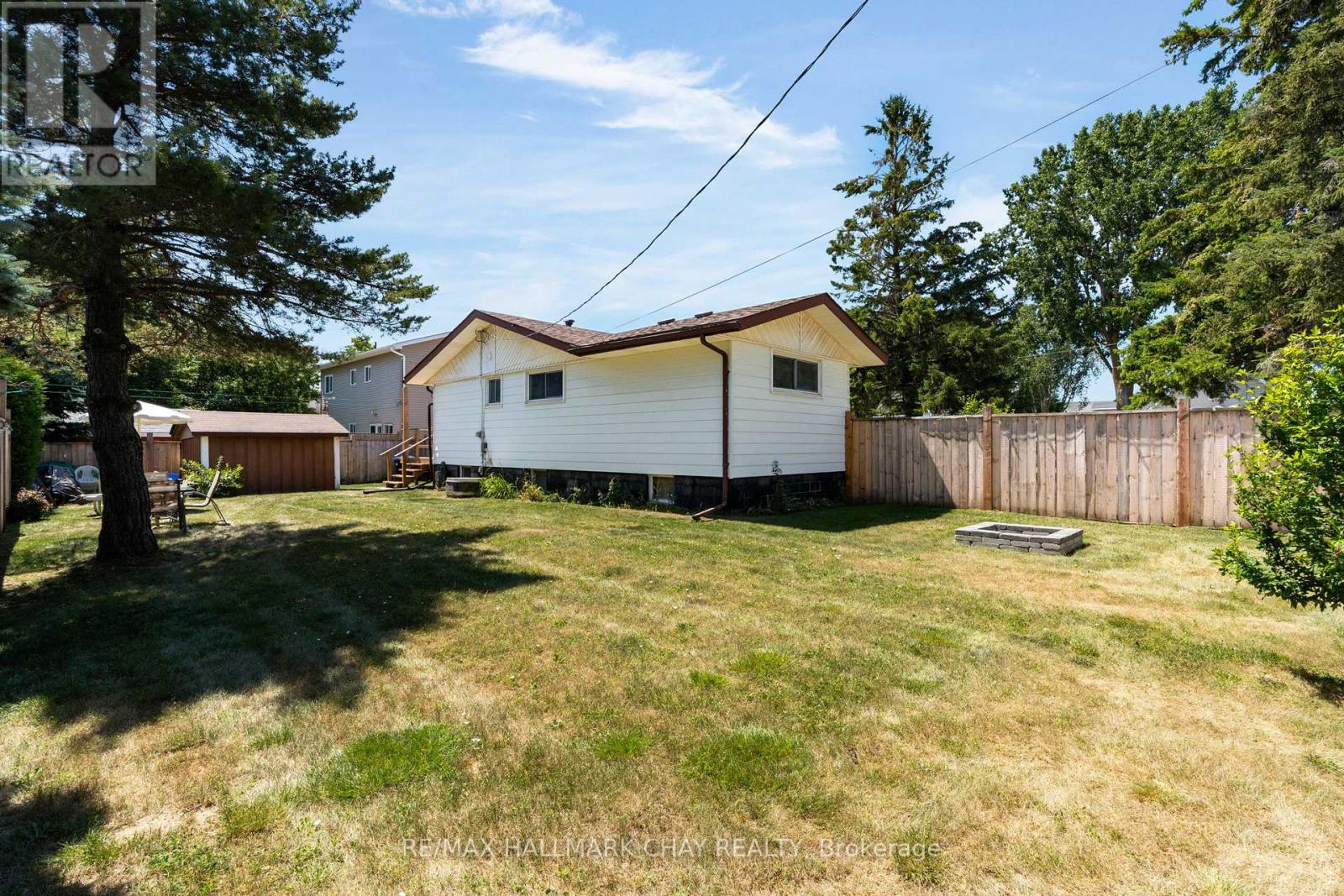 203 Sutherland Street N, Clearview, Ontario  L0M 1S0 - Photo 22 - S12327382