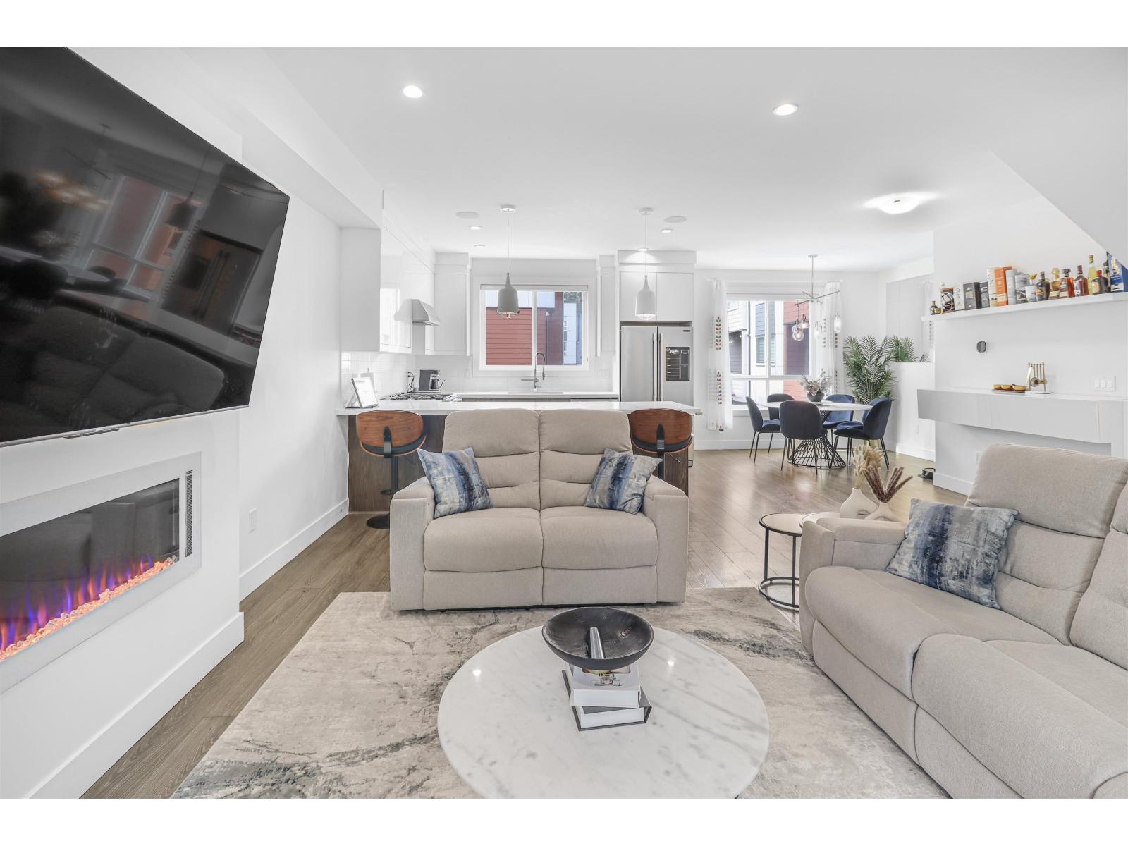 16 1670 160 STREET, surrey, British Columbia