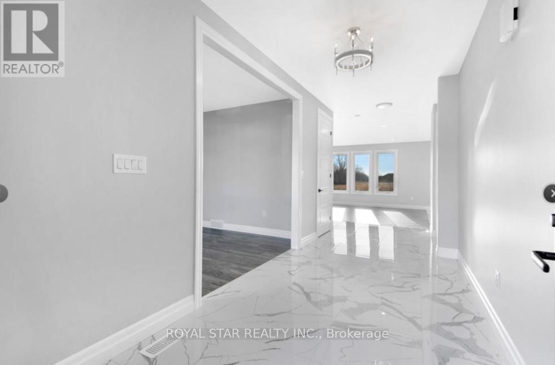 217 Cowan Court, Amherstburg, Ontario  N9V 0B9 - Photo 6 - X12327422
