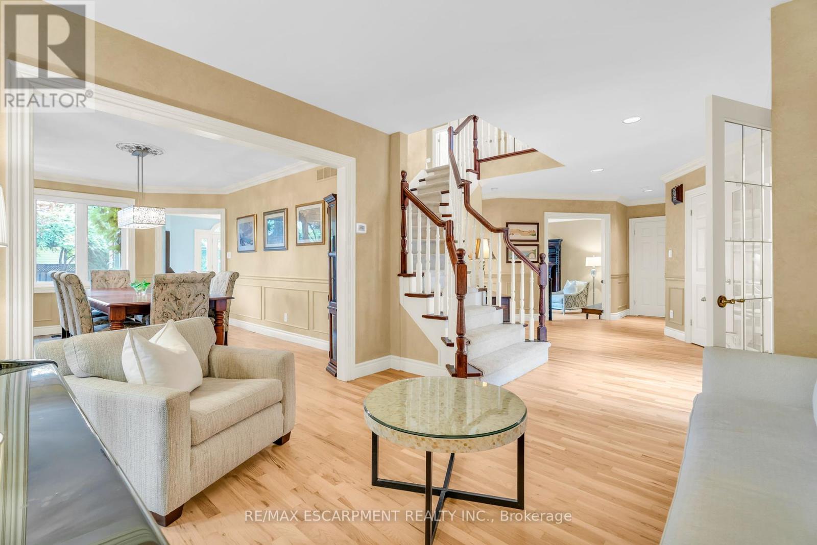 Property at 484 BUSH DRIVE image 5