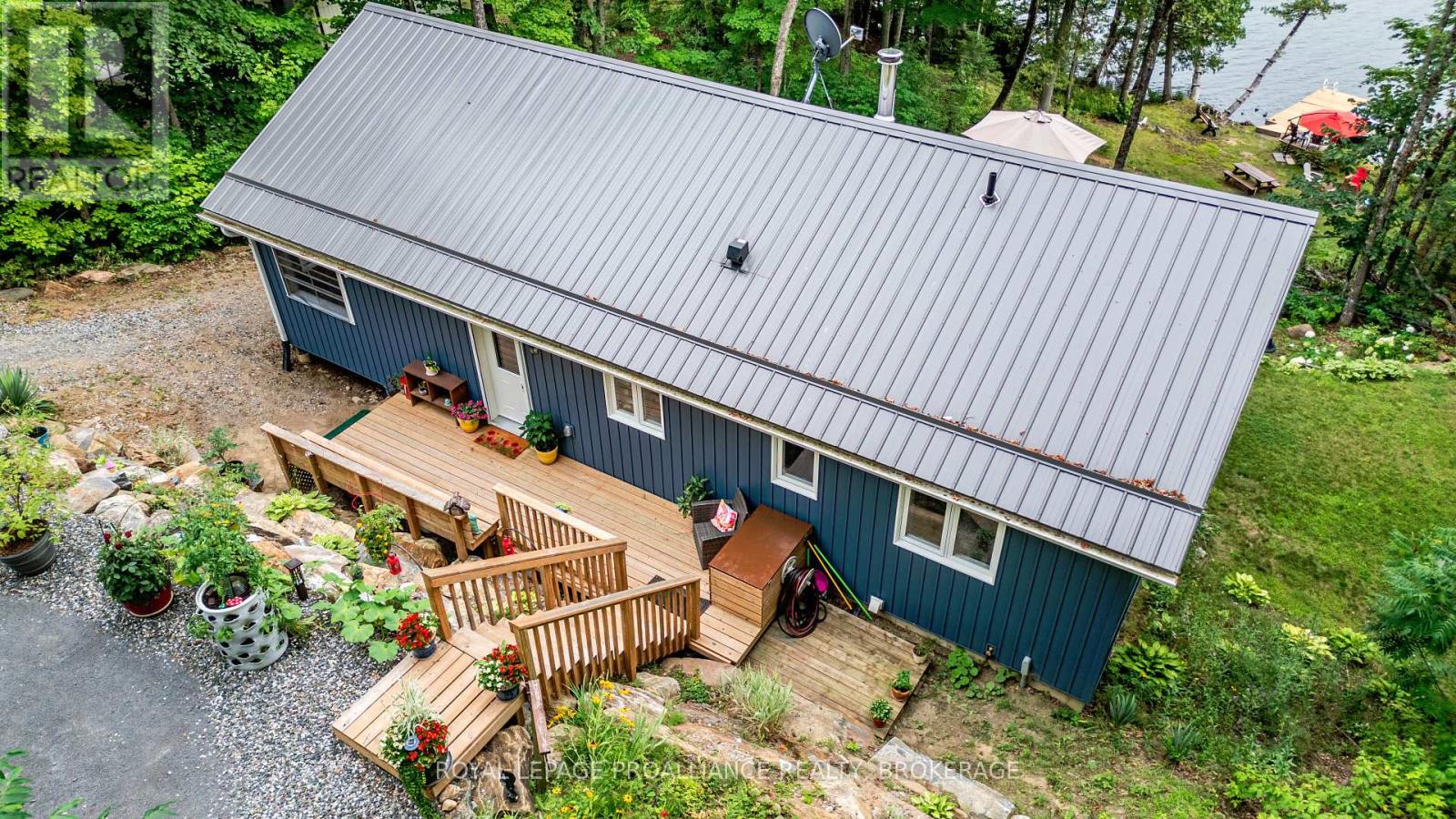 1099 Almost Lane, Frontenac (Frontenac North), Ontario  K0H 1C0 - Photo 4 - X12326575