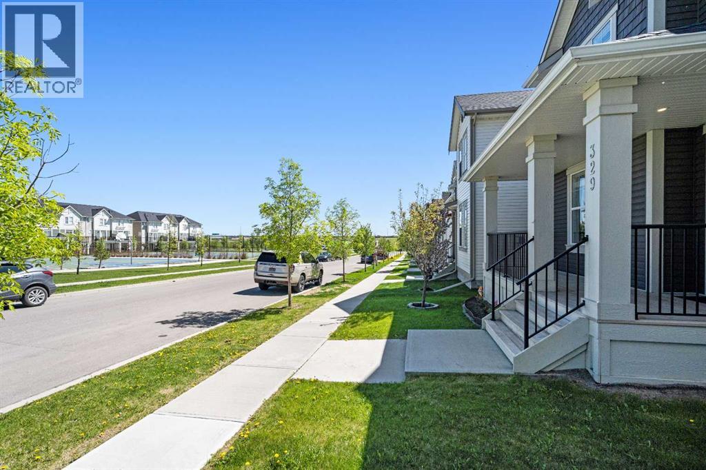 Property at 329 South Point Green SW image 3