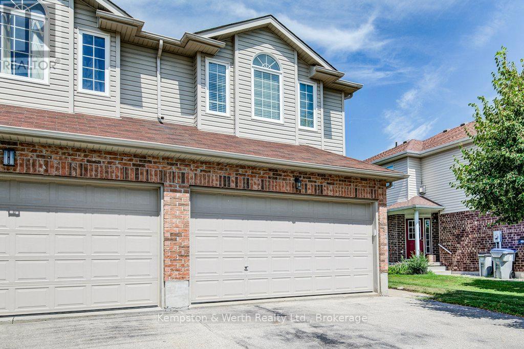 457 Danby Street E, North Perth, Ontario  N4W 0A5 - Photo 2 - X12314413