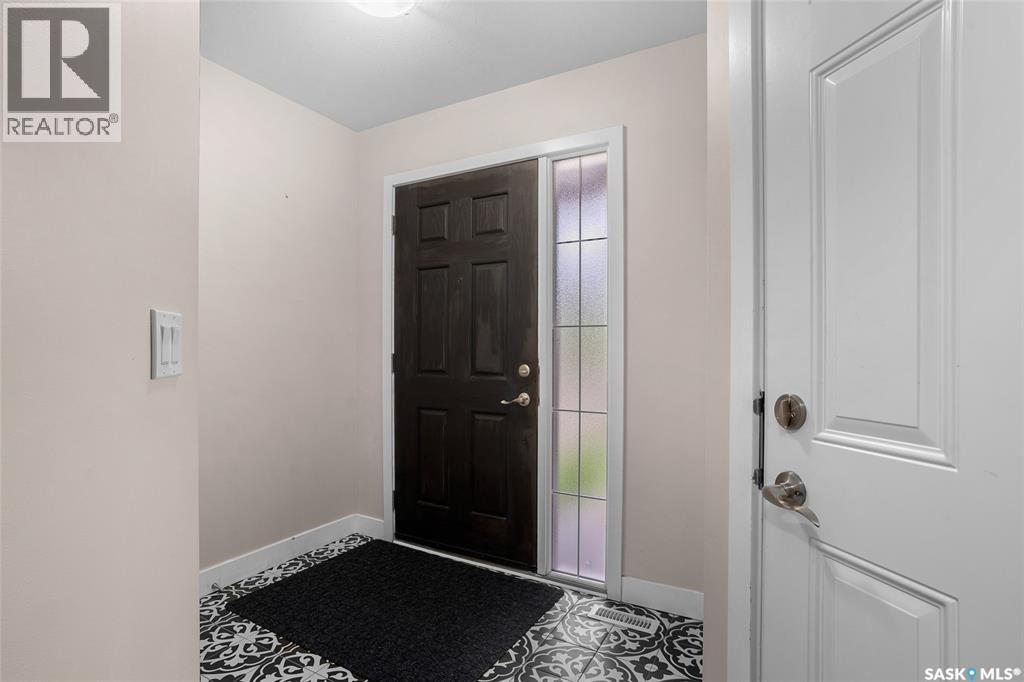 403 410 Hunter Road, Saskatoon, Saskatchewan  S7T 0L5 - Photo 2 - SK014786