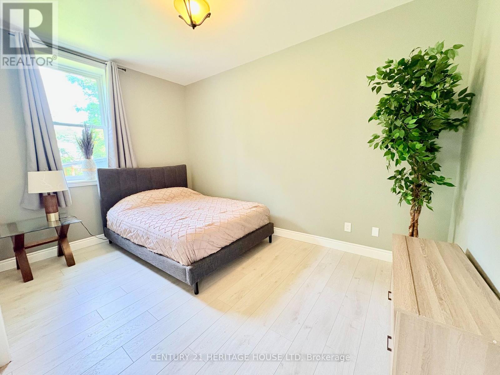4998 Imperial Road, Malahide, Ontario  N5H 2R2 - Photo 21 - X12327671