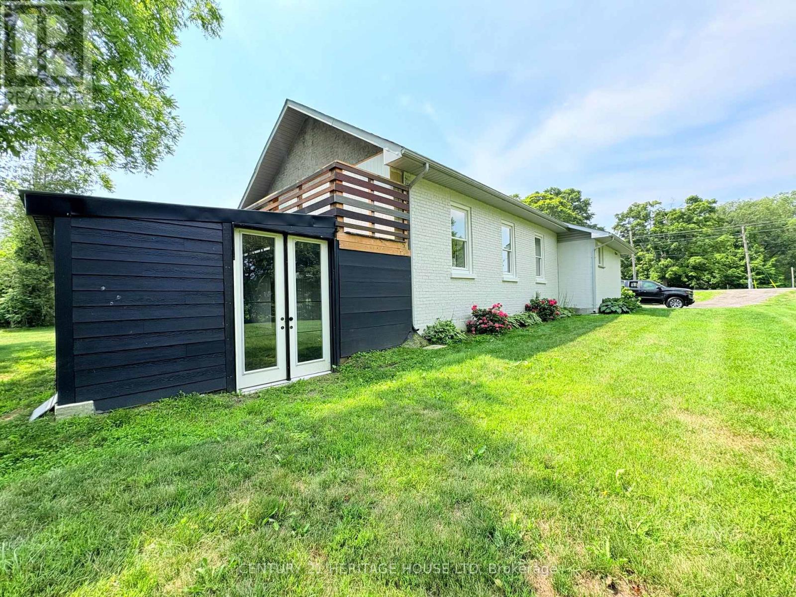 4998 Imperial Road, Malahide, Ontario  N5H 2R2 - Photo 26 - X12327671