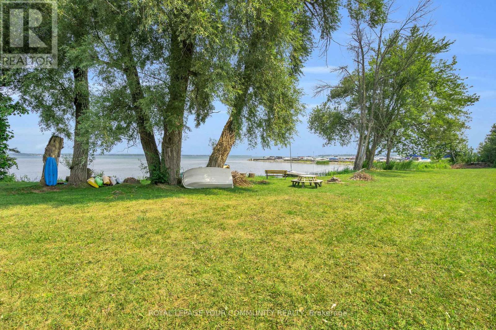 162 Virginia Boulevard, Georgina, Ontario  L0E 1R0 - Photo 33 - N12322054