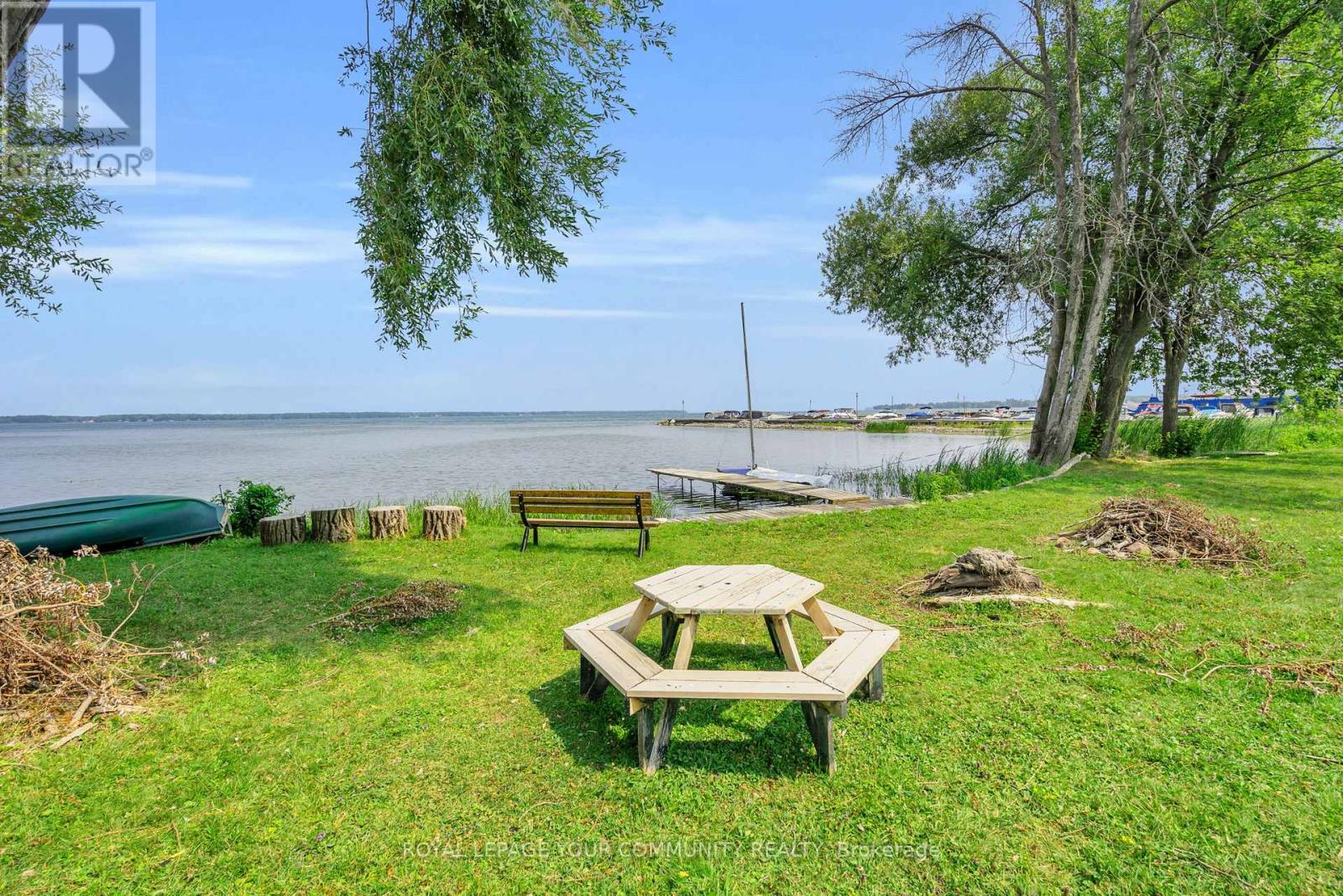 162 Virginia Boulevard, Georgina, Ontario  L0E 1R0 - Photo 35 - N12322054
