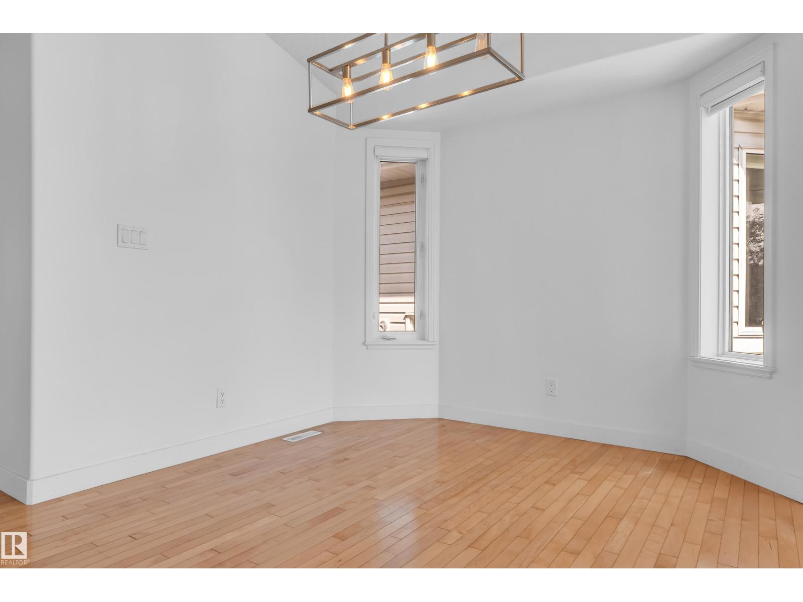3124 34a Av Nw, Edmonton, Alberta  T6T 1W5 - Photo 11 - E4451399