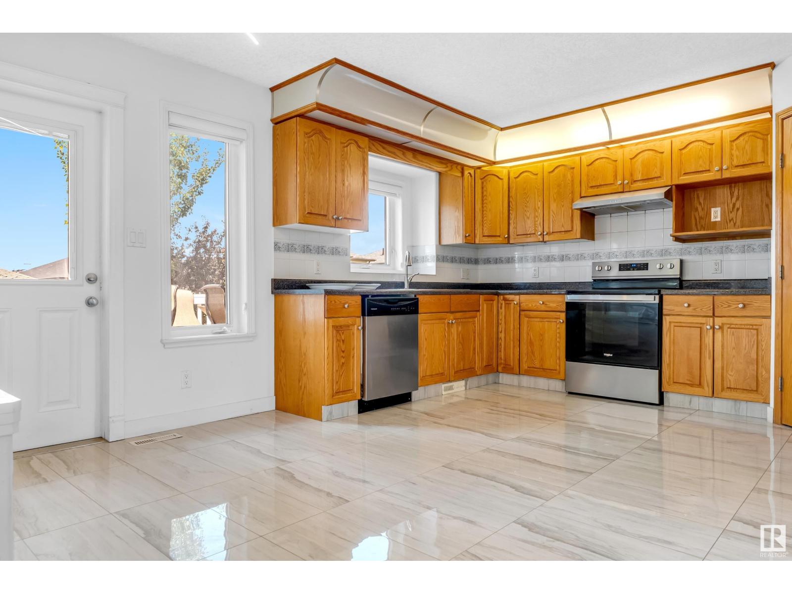 3124 34a Av Nw, Edmonton, Alberta  T6T 1W5 - Photo 22 - E4451399